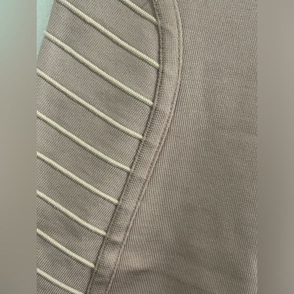 Bebe Champagne Being Rose Dust Stretch Fitted BANDAGE BODYCON DRESS Cocktail S - Picture 5 of 7